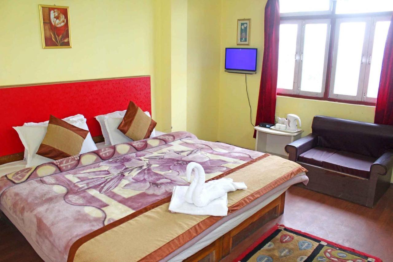 นอร์ลิง รีทรีต Hotel เปลลิง ภายนอก รูปภาพ