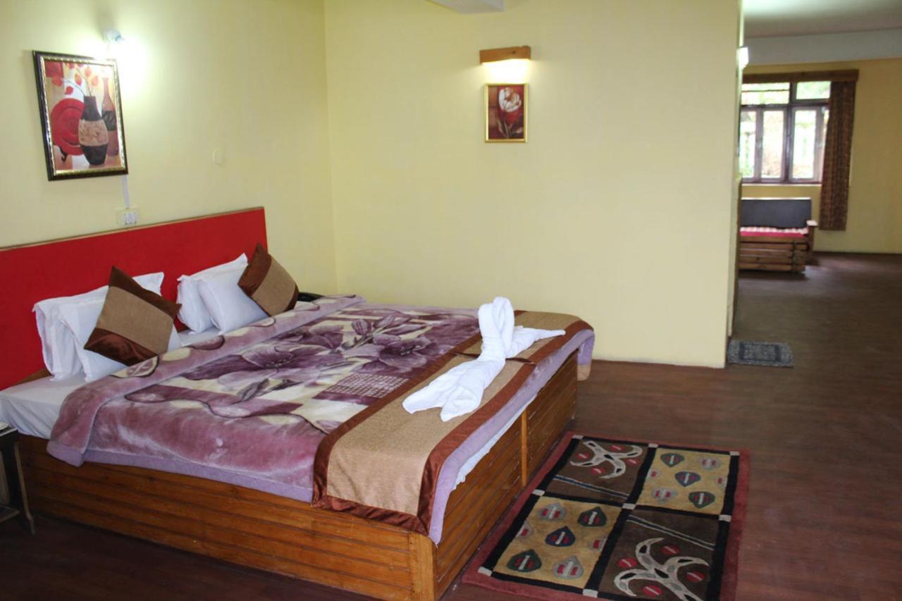นอร์ลิง รีทรีต Hotel เปลลิง ภายนอก รูปภาพ