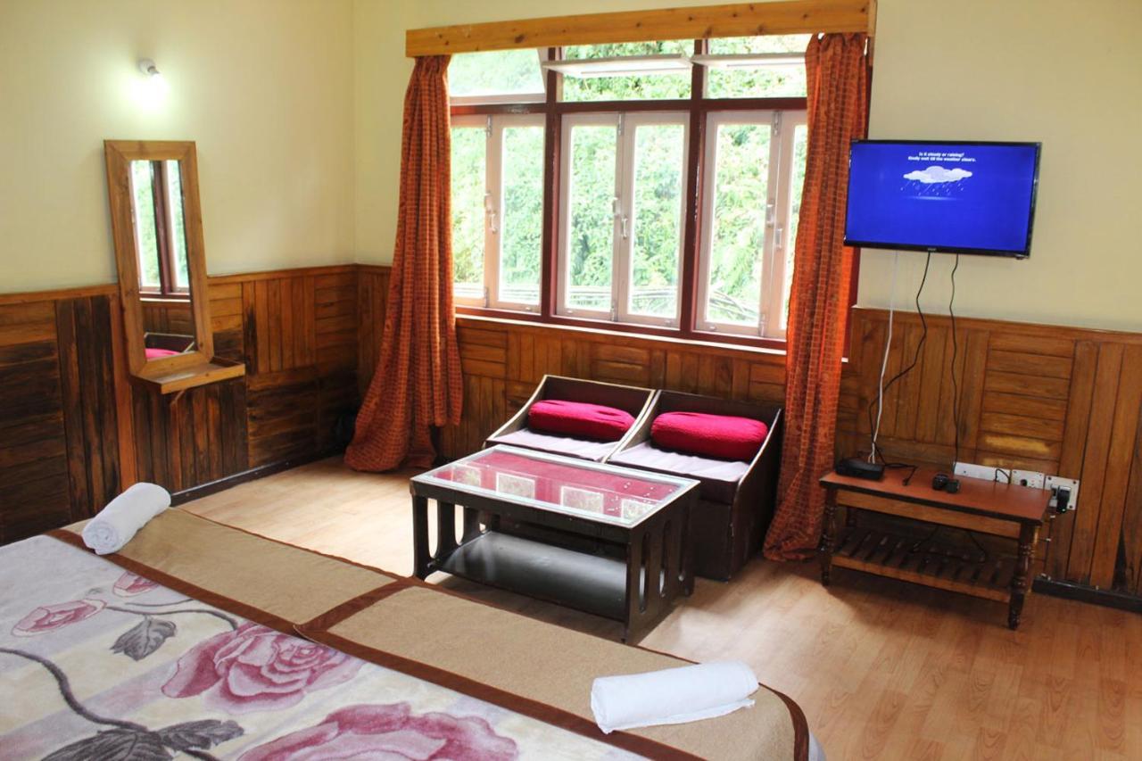 นอร์ลิง รีทรีต Hotel เปลลิง ภายนอก รูปภาพ
